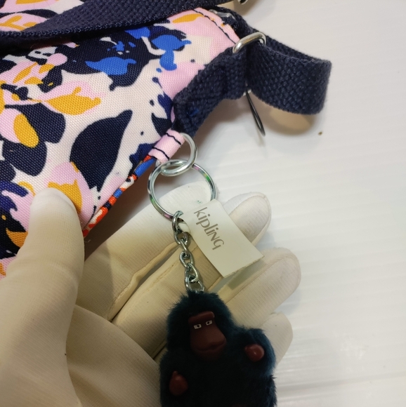 NWOT Kipling HB6557 Wes Crossbody Shoulder Bag Purse Polyester Splashy - Picture 7 of 10